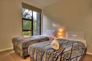 Hus Superior - 2 sovrum - utsikt mot bergen - intill bergen | 2 sovrum, sängtillbehör av högsta kvalitet och strykjärn/strykbräda