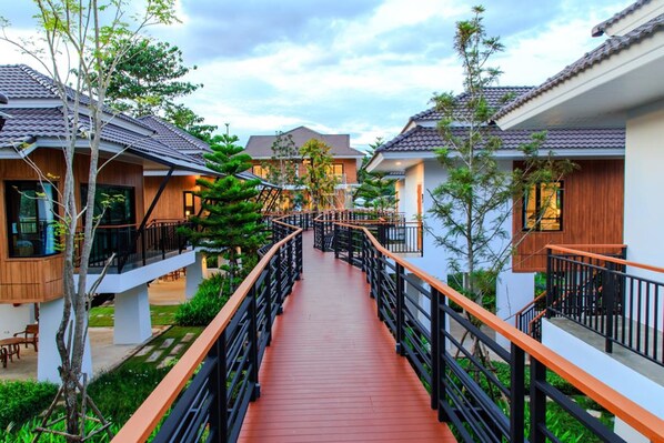 Hallway - Phuruakeeree Resort (Phu Ruea)