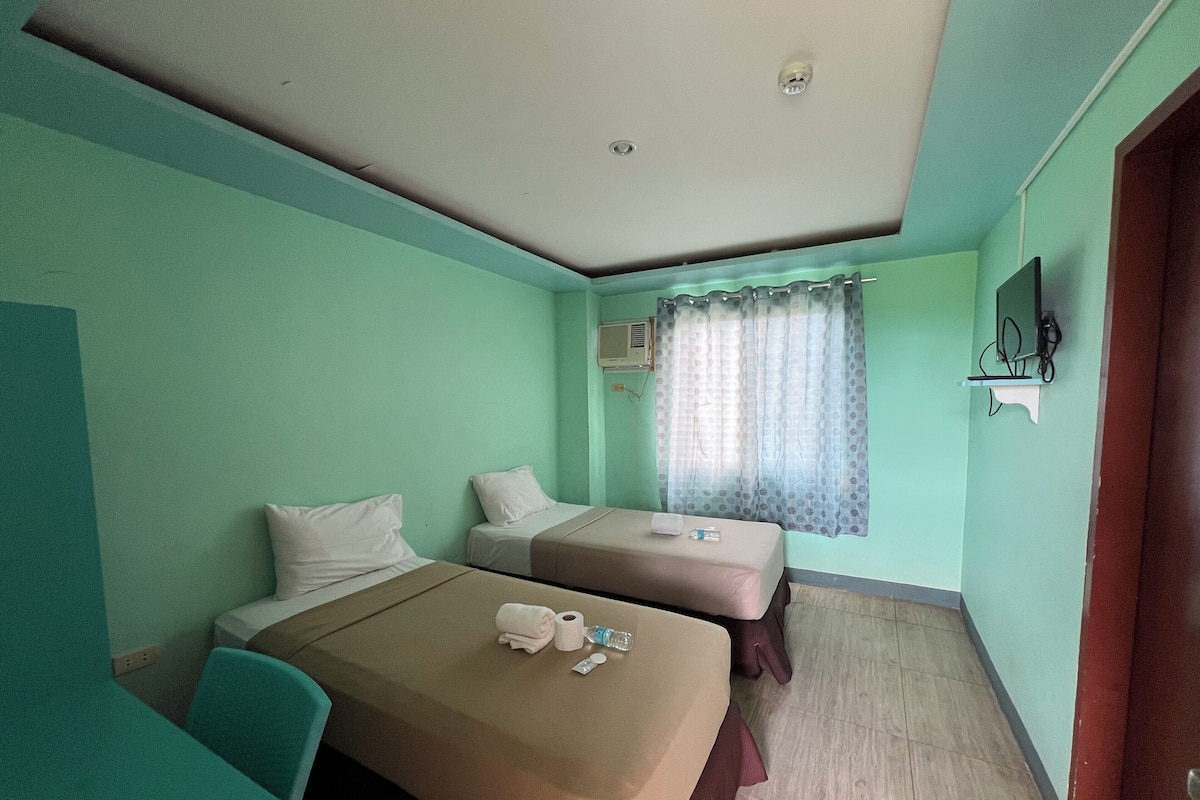 Twin Single Room