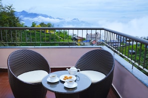 Luxury-Maisonette, Bergblick | Terrasse/Patio