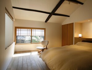 Traditional House (Kyoto-style) | 2 bedrooms, iron/ironing board, free WiFi