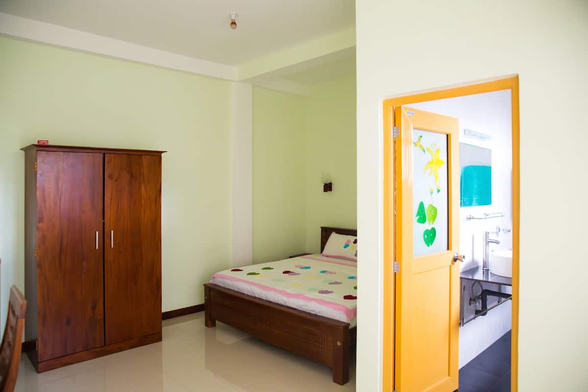 Luxury Double Room, Ensuite, Garden View
