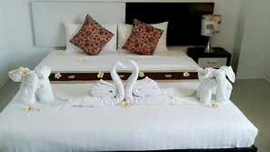 高级双人房 | 免费 WiFi