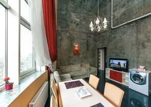 华丽公寓, 3 间卧室 | 客厅 | 电视