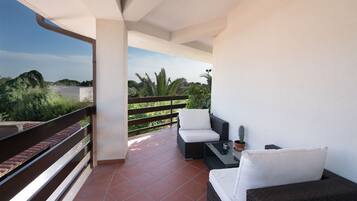 Standard-Doppel- oder -Zweibettzimmer | Balkon