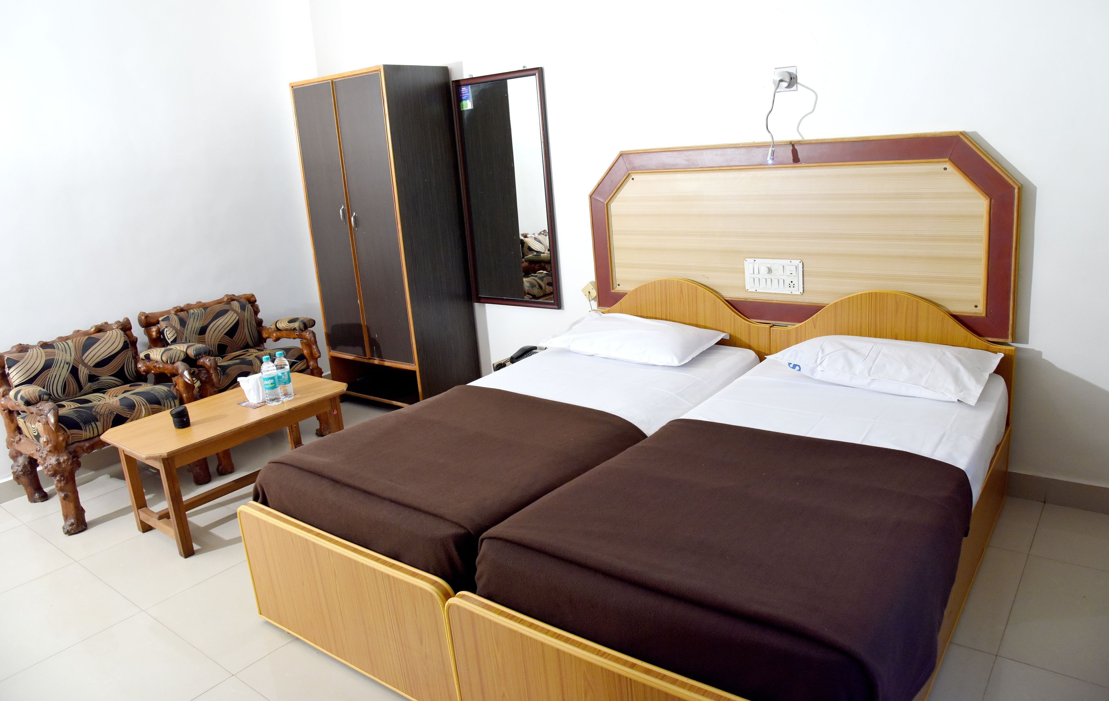 Desk, rollaway beds, free WiFi, bed sheets
