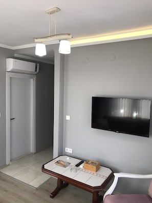 1 habitación, minibar, escritorio y sistema de insonorización 