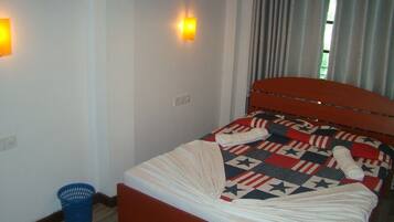 1 dormitorio, tabla de planchar con plancha, wifi gratis