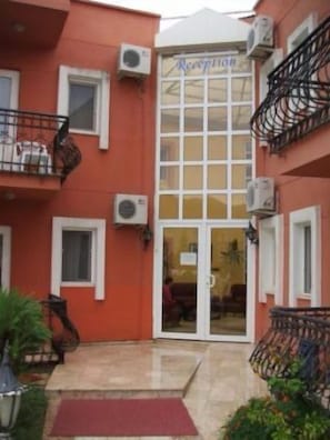 Front of property - Samdan Thermal Hotel (Denizli)