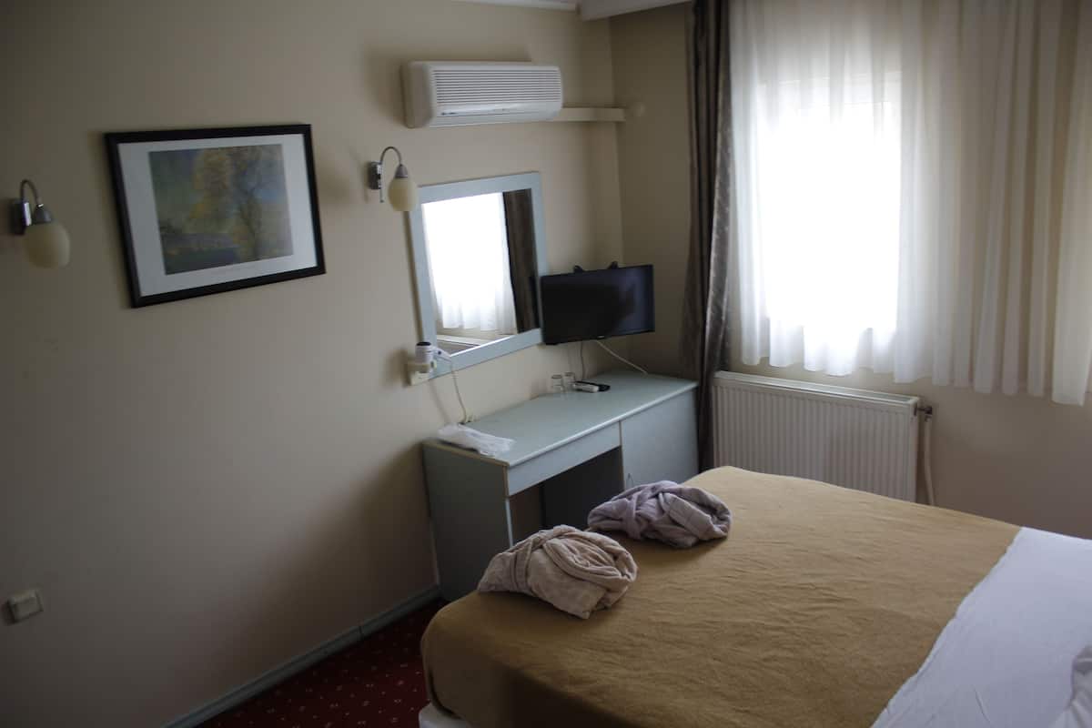 Minibar, skrivbord och gratis wi-fi