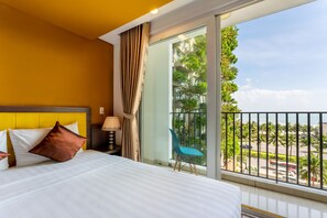 Familien-Vierbettzimmer | Minibar, Schreibtisch, kostenloses WLAN, Bettwäsche