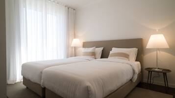 Cobertura, 3 quartos, sacada | 3 quartos, escrivaninha, quartos à prova de som