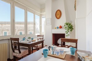 Free daily buffet breakfast - Bed & Bread Piazza Nzegna (Carovigno)