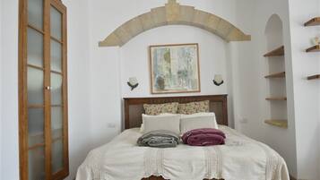Room, Private Bathroom (Above the Spring) | 1 bedroom, free WiFi, bed sheets