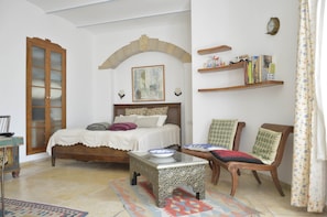 Room - Above the Spring (Jerusalem)