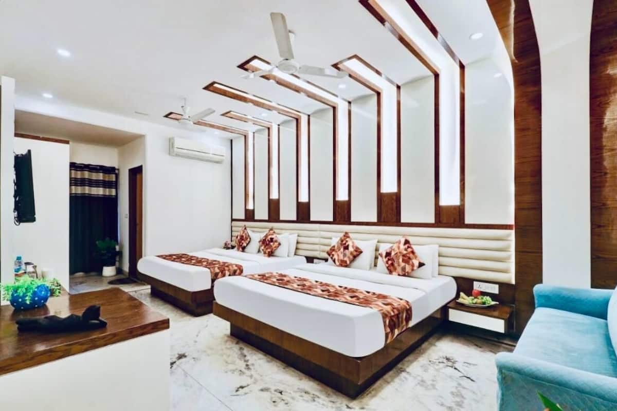 Family Double Room | Premium bedding, memory foam beds, free WiFi, bed sheets