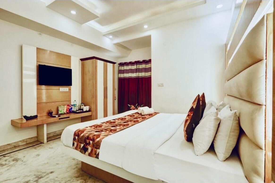 Deluxe Tek Büyük Yataklı Oda, 1 Çift Kişilik Yatak, Şehir Manzaralı | Kaliteli yatak takımı, memory foam (visko elastik) yatak 