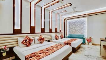 Family Double Room | Peralatan tempat tidur premium, busa memori, Wi-fi percuma, cadar katil