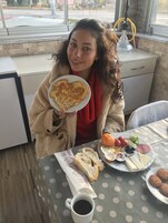 Se sirven desayunos, almuerzos y cenas; cocina turca