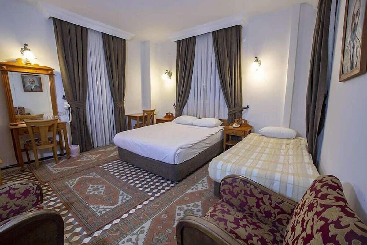 Standard Double or Twin Room | Minibar, desk, free WiFi