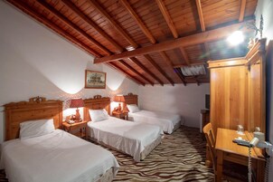 Standard Triple Room | Minibar, desk, free WiFi