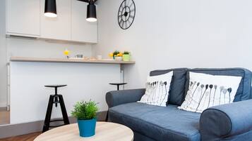 Studiosuite | Wohnzimmer | Flachbildfernseher