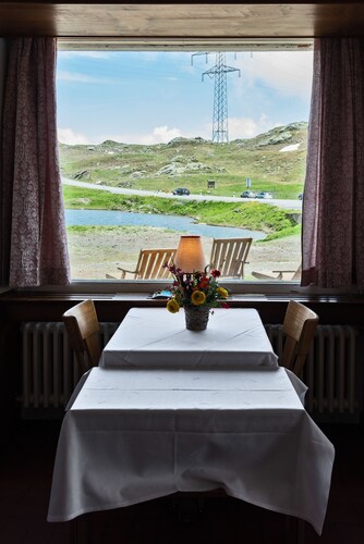 Hotel Bernina Hospiz - Hostel