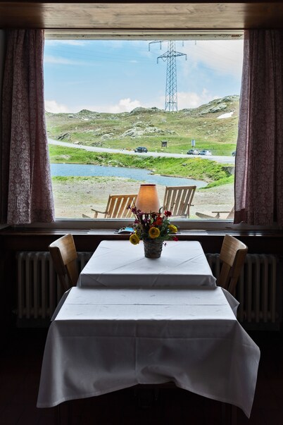 Hotel Bernina Hospiz - Hostel