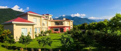 Bagian depan properti