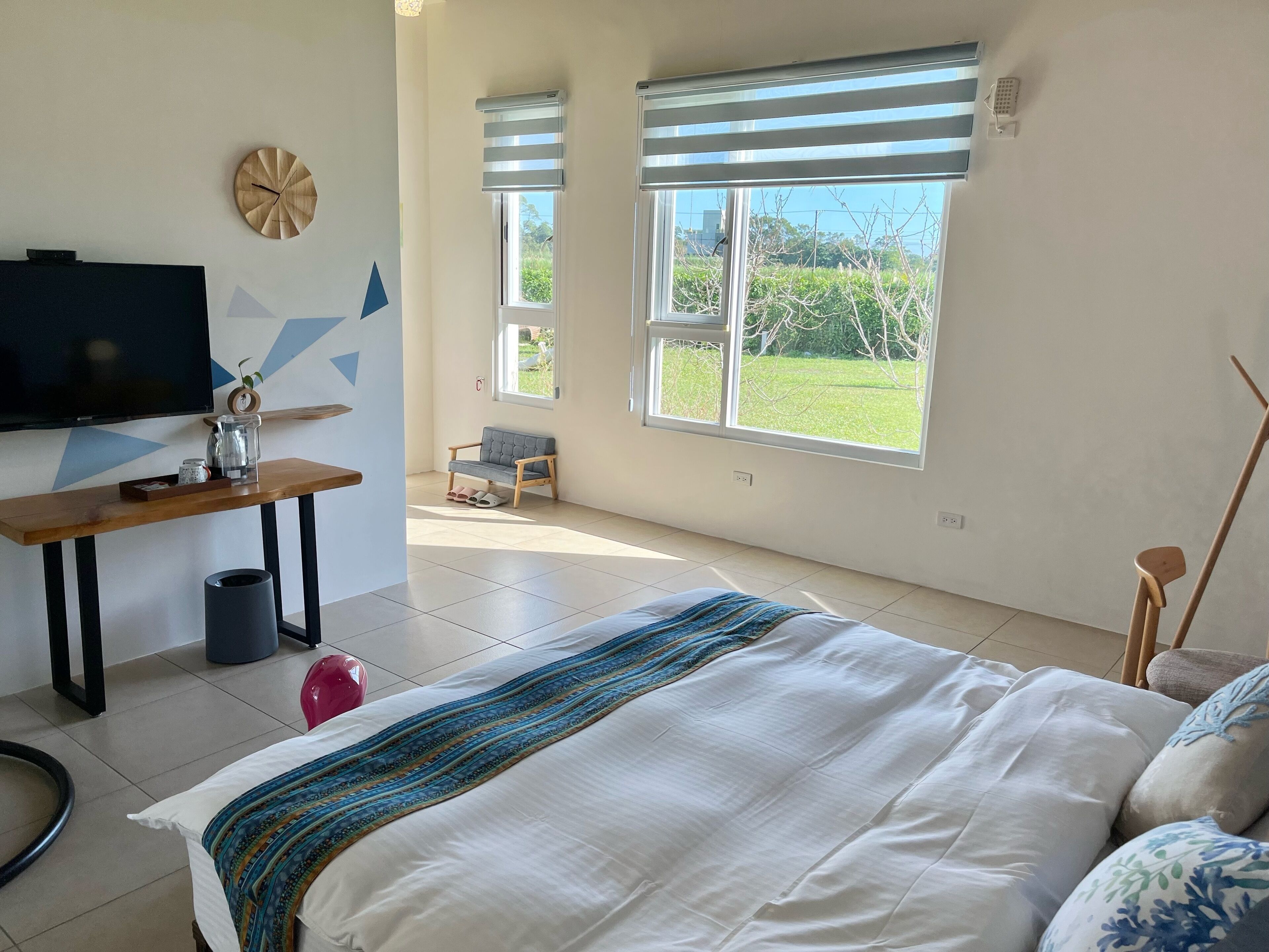 Comfort Double Room, 1 Queen Bed, Garden Area | 1 bedroom, blackout drapes, soundproofing, free WiFi