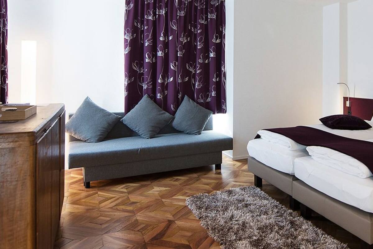 Estudio | Escritorio, camas extra, wifi gratis y ropa de cama