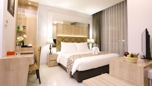 Superior Double Room | In-room safe, laptop workspace, free WiFi, bed sheets - Daily Inn Hotel Jakarta (Jakarta)