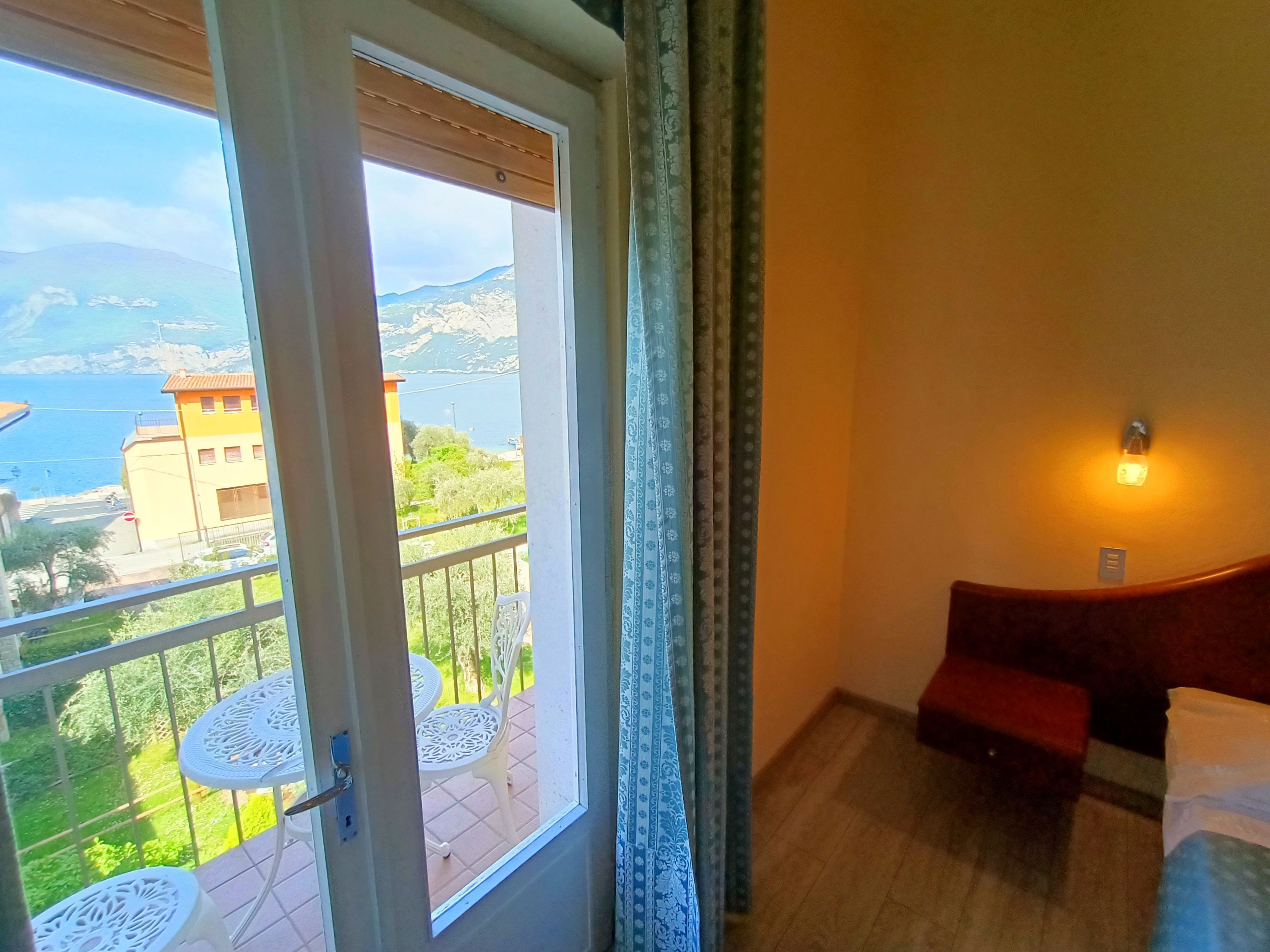 executive room, 1 bedroom | 1 bedroom, hypo-allergenic bedding, minibar, in-room safe