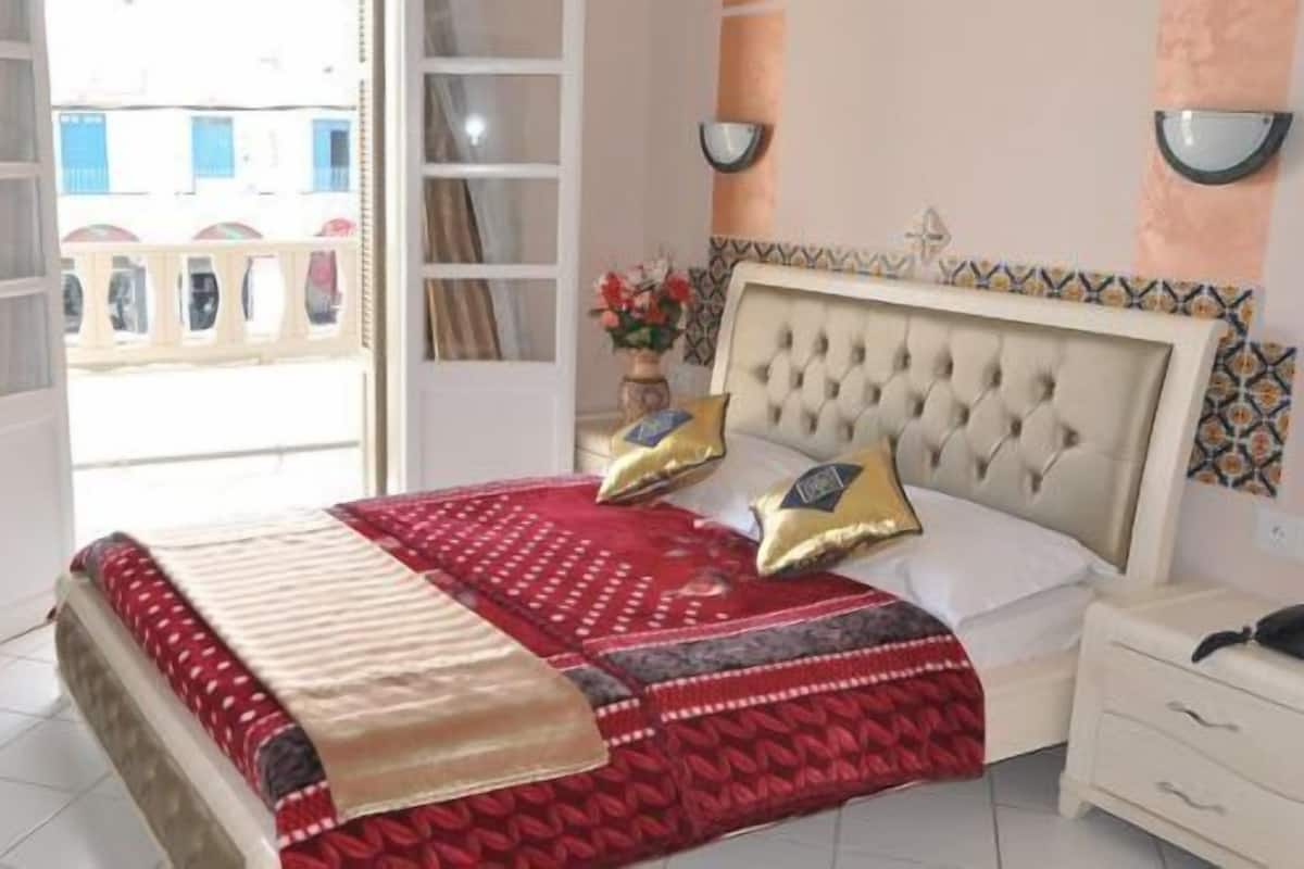 Chambre Double | Draps italiens Frette, couette en duvet d'oie, matelas Select Comfort