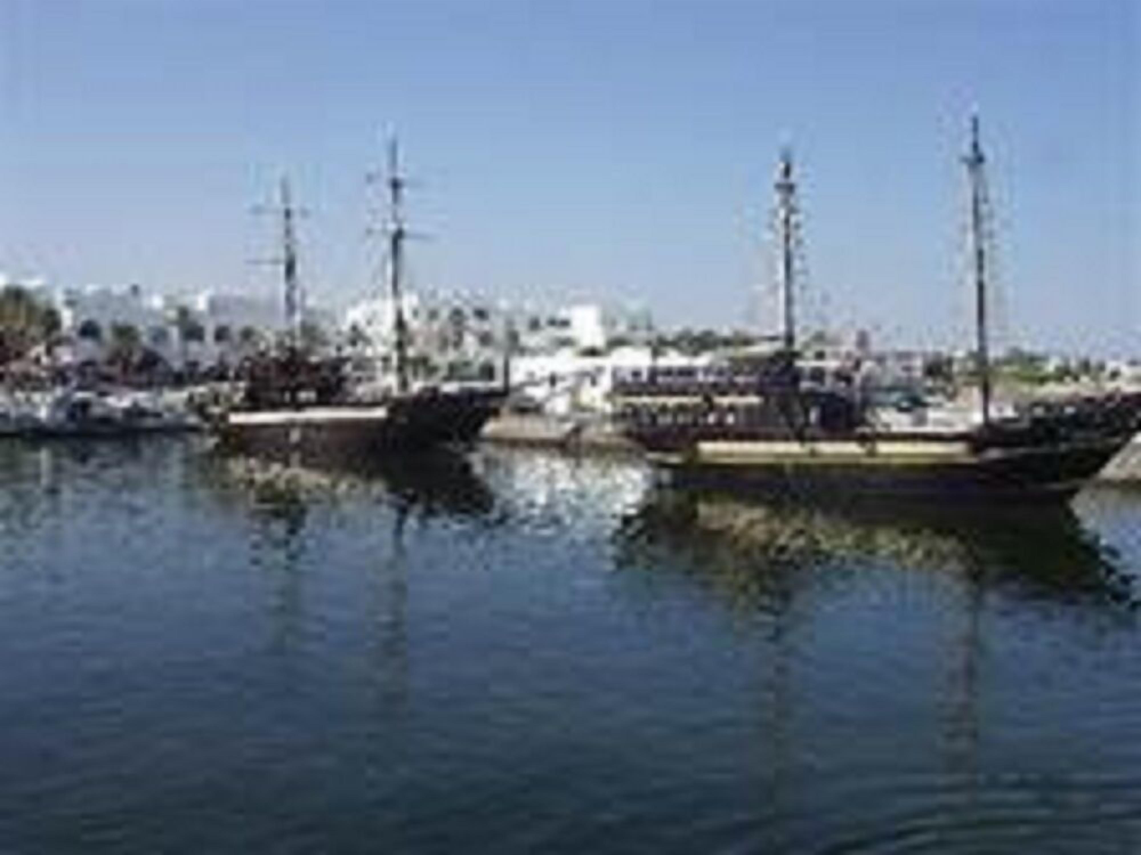 مكان جذب سياحي