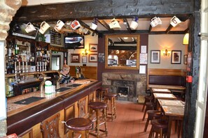 Bar (on property) - Oak Tree Inn (Stanley)