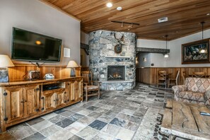 Premier Condo, 2 Bedrooms, Pool Access, Resort View (Jack Pine 8008) | Living room | Flat-screen TV, fireplace, DVD player