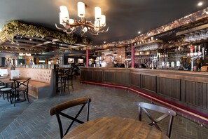 Bar (on property) - Wateredge Inn- The Inn Collection group (Ambleside)