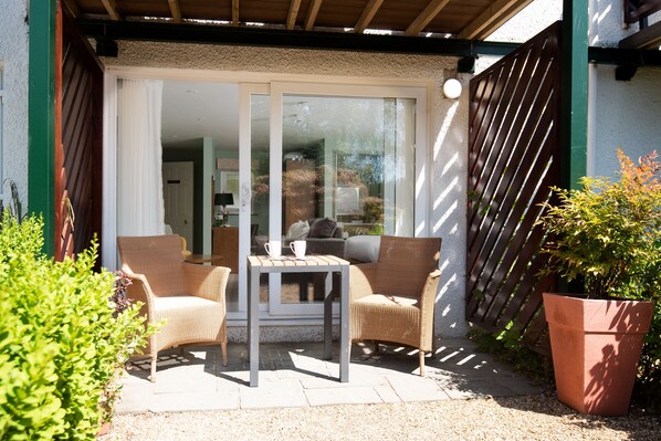 Superior Double or Twin Room with sofa bed | Terrace/patio