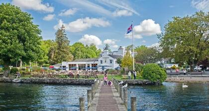 Wateredge Inn
