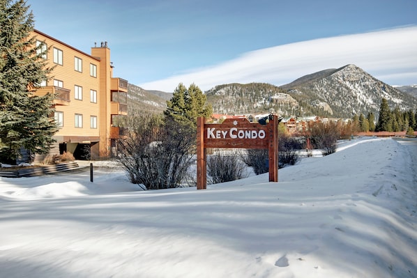 Condo, Multiple Beds, Mountain View (Key Condo 2970D) | Exterior