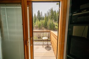 Condo, Multiple Beds, Mountain View (Key Condo 2970D) | Exterior