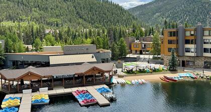 Lakeside 1496 by SummitCove Vacation Lodging