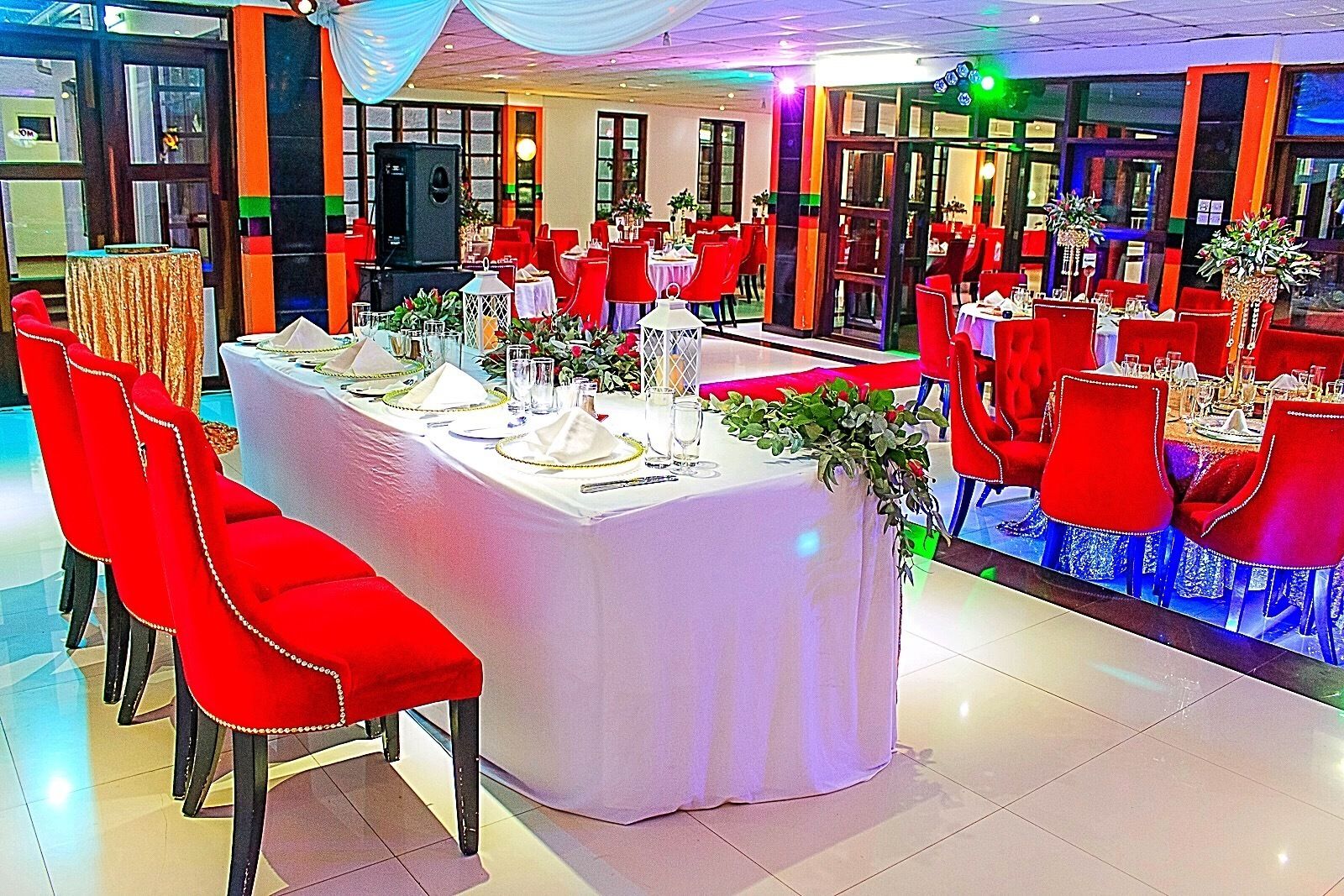 2 restaurants, breakfast, lunch, dinner served; Asian cuisine