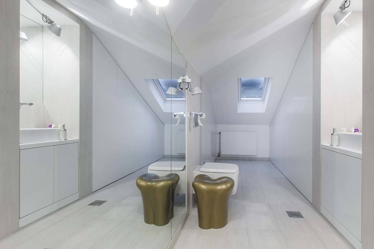 Exklusivt penthouse - 2 sovrum - terrass - havsutsikt | 1 sovrum, värdeförvaringsskåp på rummet, skrivbord och ljudisolering