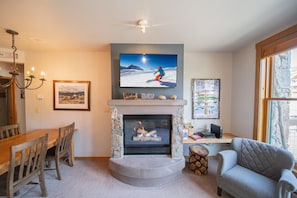 Fireplace - Black Bear 8064 by SummitCove Vacation Lodging (Keystone)