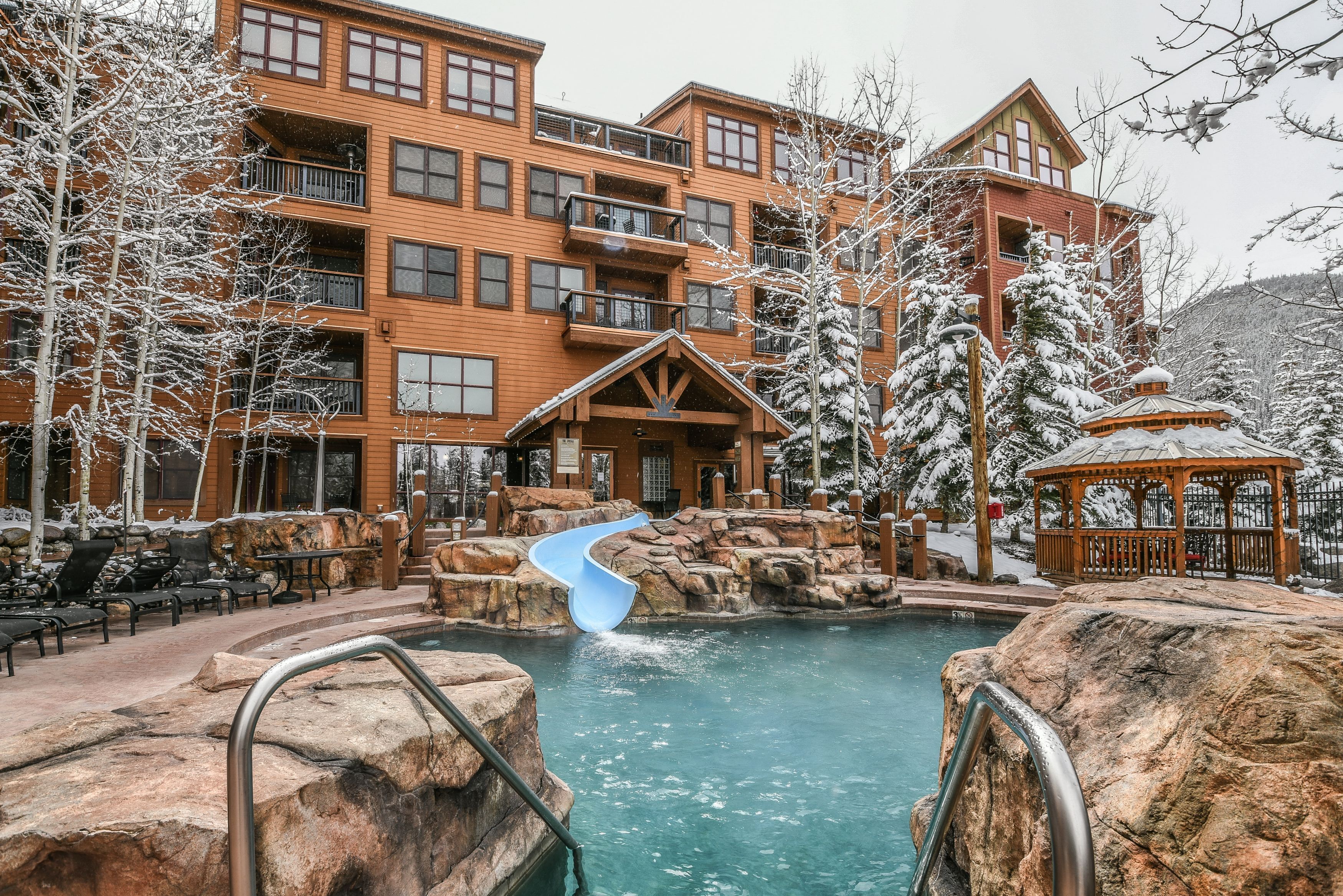 Premium Condo, 3 Bedrooms, Balcony, Mountain View (Springs 8893) | Exterior