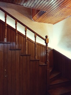 Staircase - Villa Vera Mini Hotel (Tbilisi)