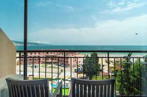 标准双人房或双床房 | 露台