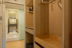 Apartamento | 1 dormitorio, escritorio, sistema de insonorización